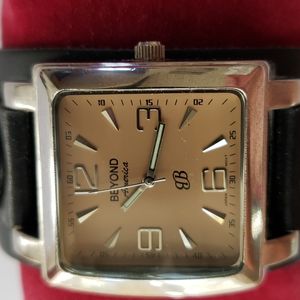 BEYOND America 🇺🇸  very stylish WATCH